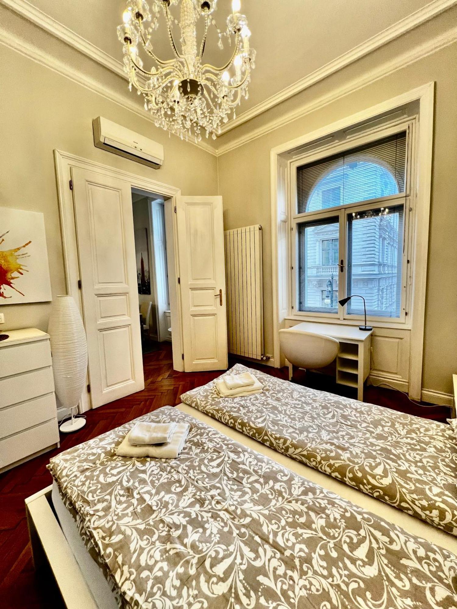 Four Reasons Apartment Prague Exterior photo